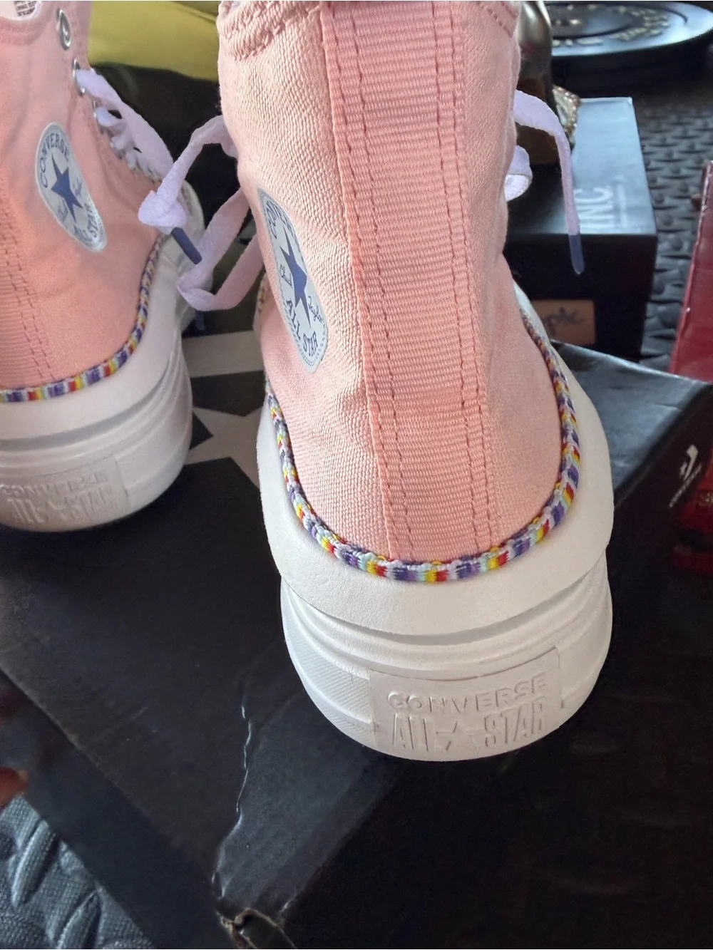 Converse high top